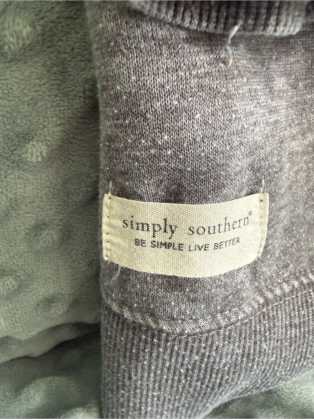 Simply Southern gray sweatshirt with label - Picture 2 of 6